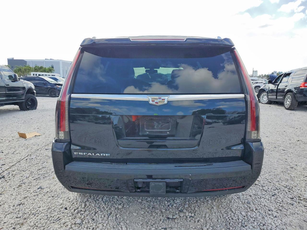 2020 CADILLAC ESCALADE photo 6