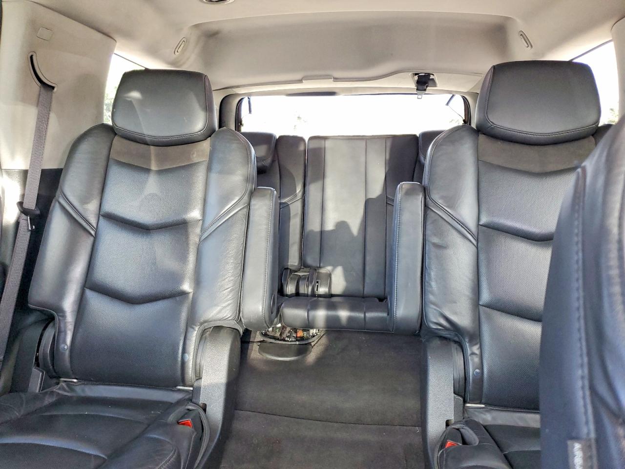 2020 CADILLAC ESCALADE photo 10
