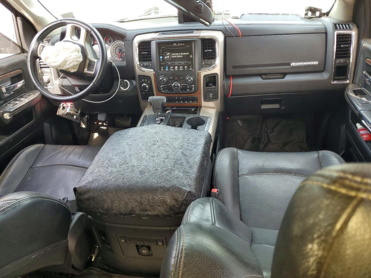 2013 RAM 1500 LARAMIE photo 22