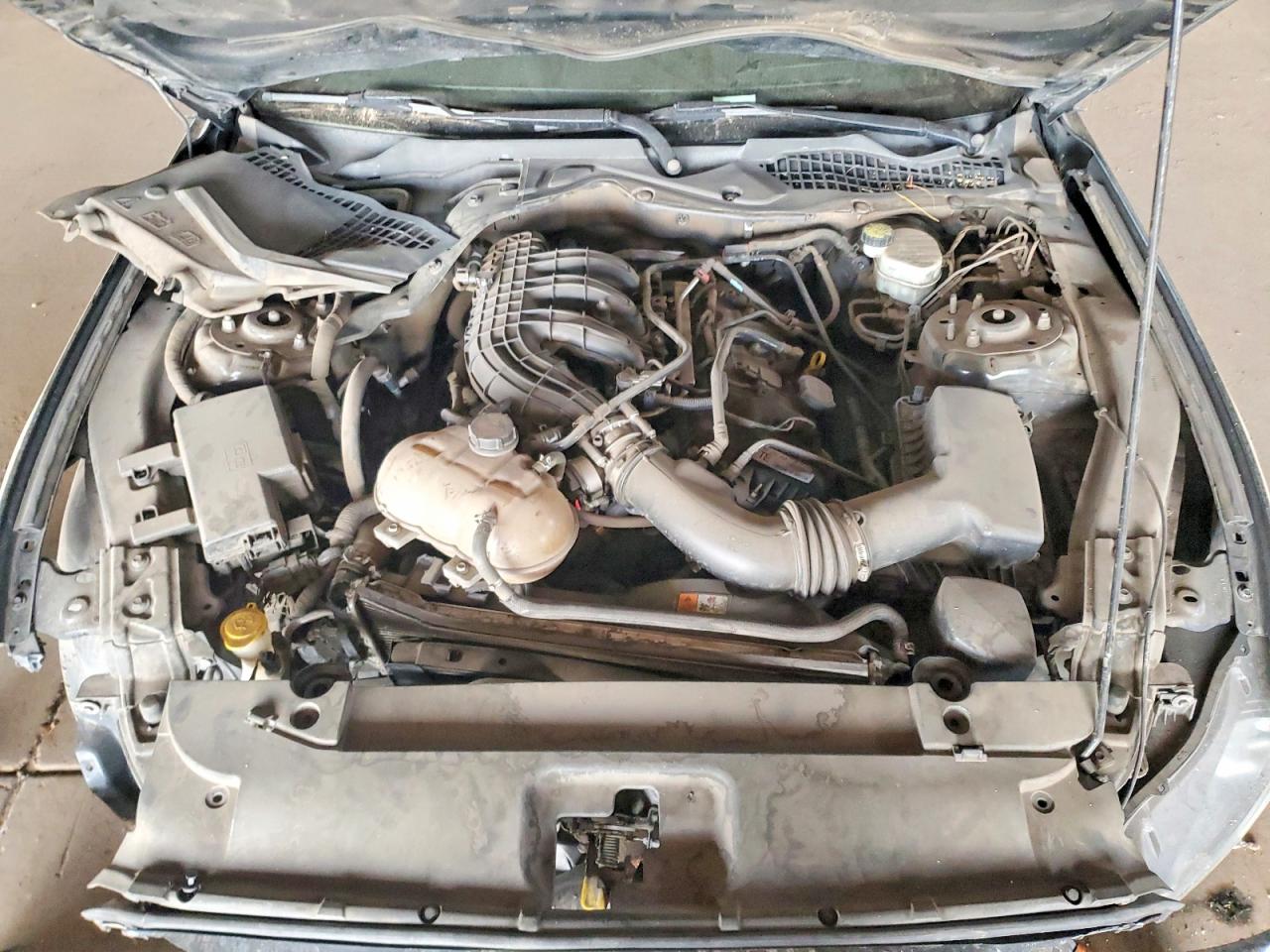 2015 FORD MUSTANG photo 21