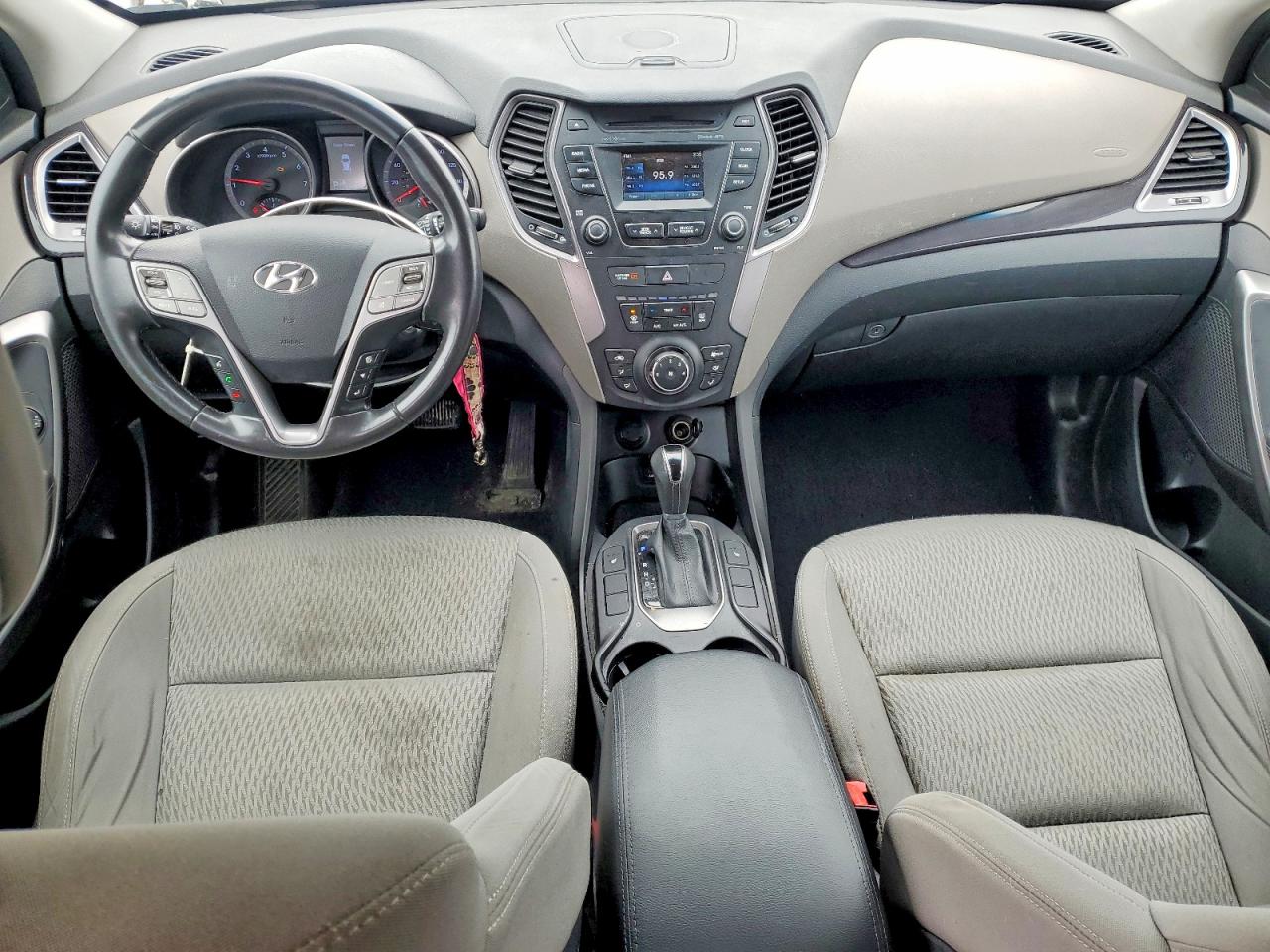 2014 HYUNDAI SANTA FE GLS photo 15