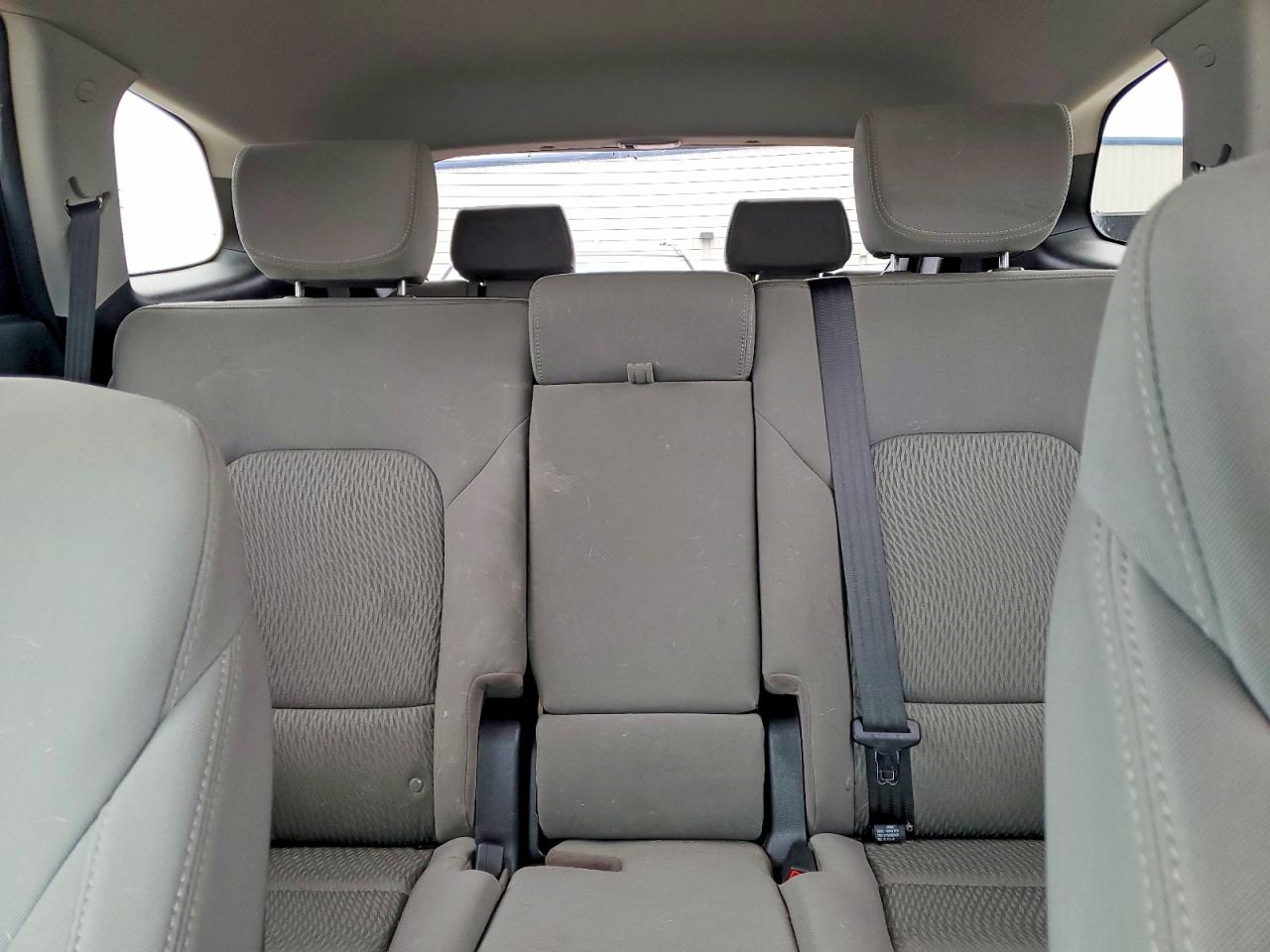 2014 HYUNDAI SANTA FE GLS photo 19