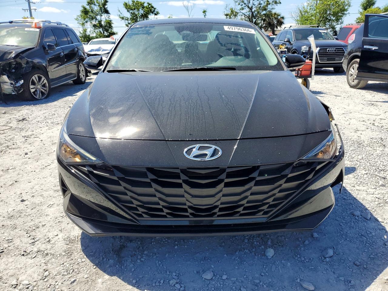 2023 HYUNDAI ELANTRA SEL photo 9