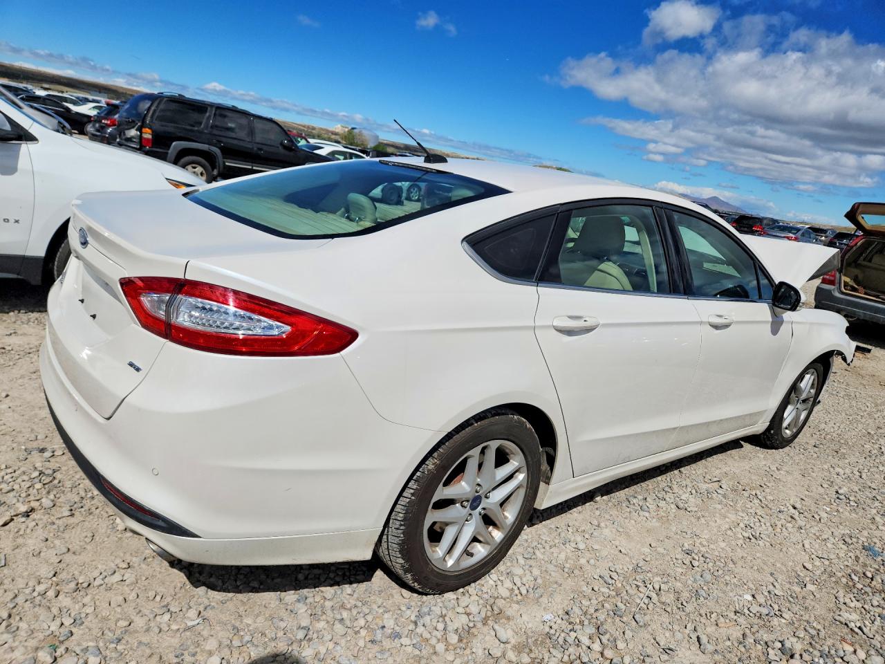 2016 FORD FUSION SE photo 5