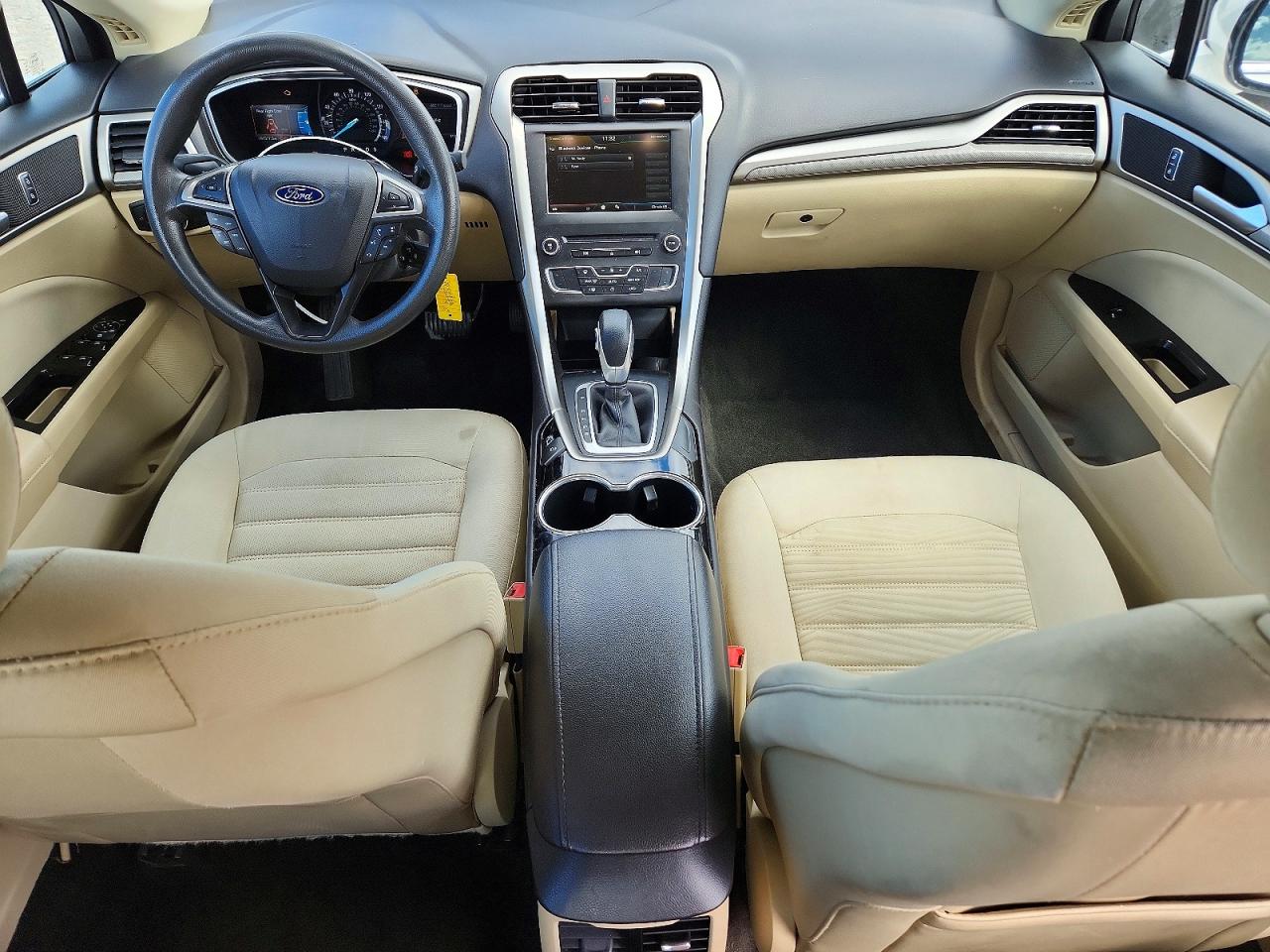 2016 FORD FUSION SE photo 15