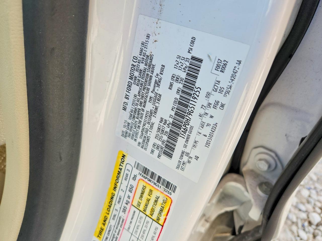 2016 FORD FUSION SE photo 25