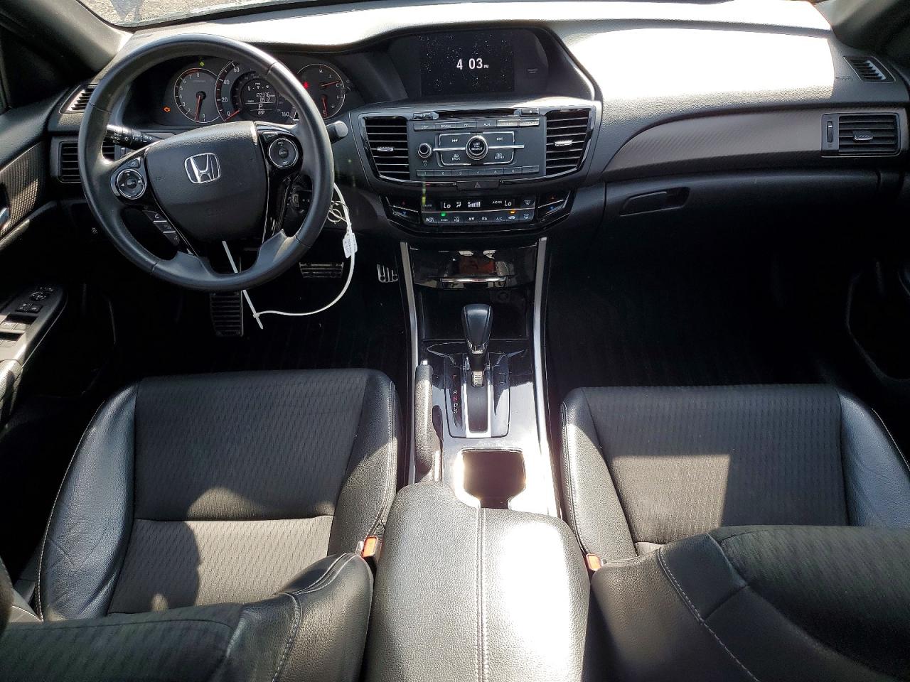 2016 HONDA ACCORD SPORT photo 22