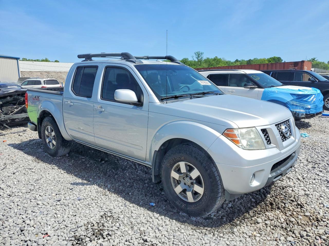2011 NISSAN FRONTIER S photo 10