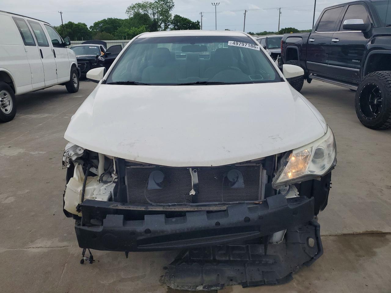 2013 TOYOTA CAMRY LE photo 9