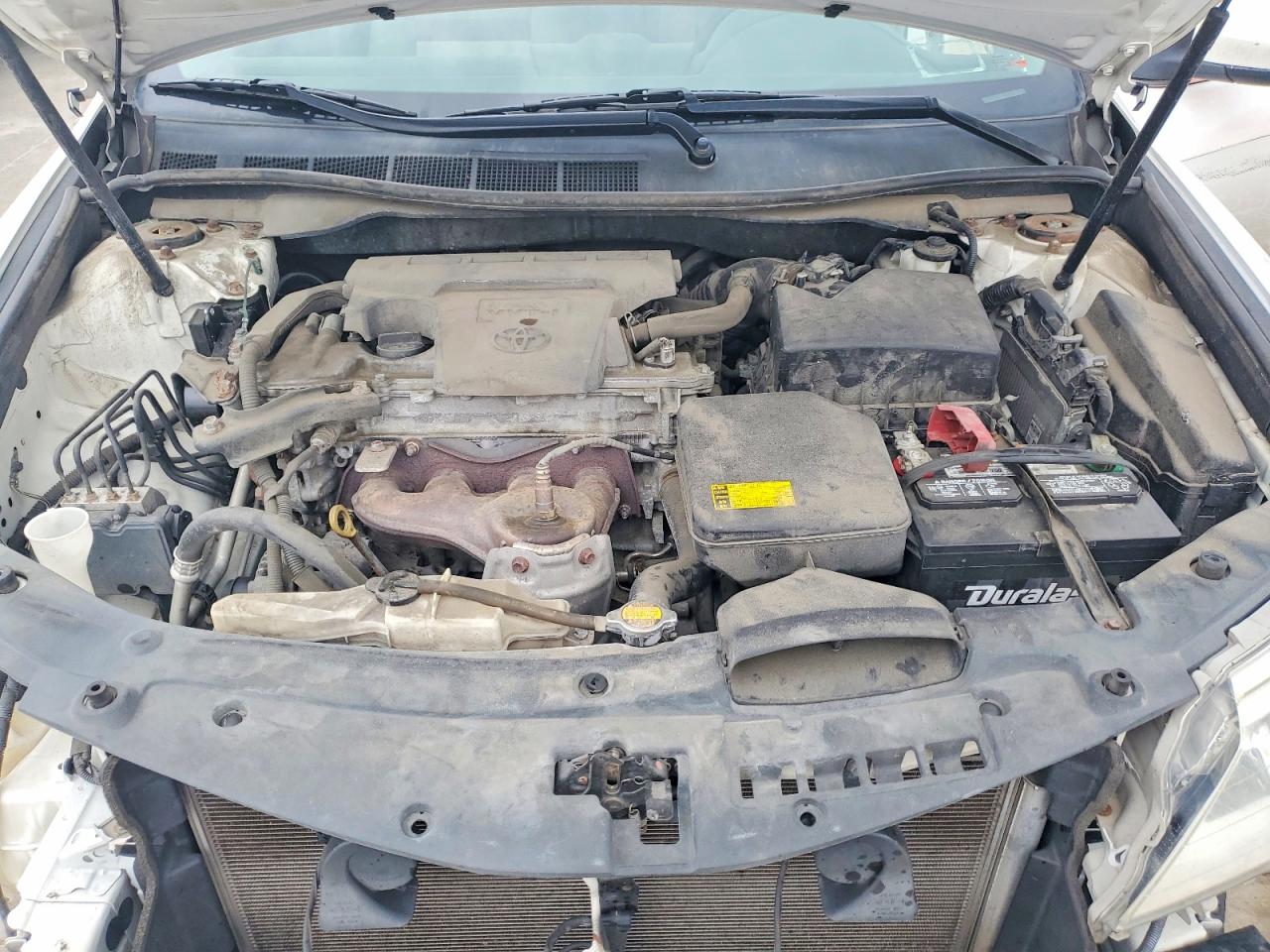 2013 TOYOTA CAMRY LE photo 21