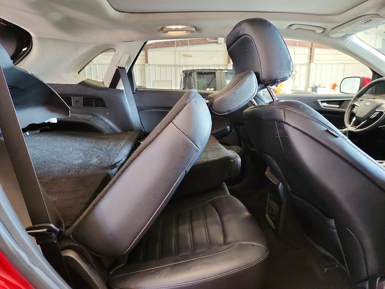 2024 FORD EDGE SEL photo 31