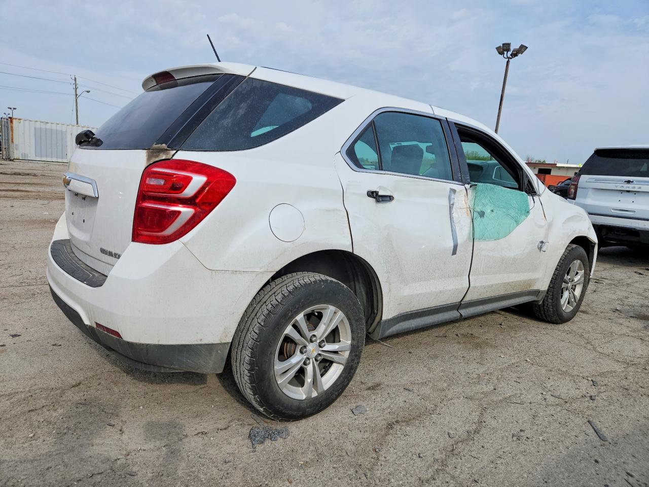2016 CHEVROLET EQUINOX LS photo 7