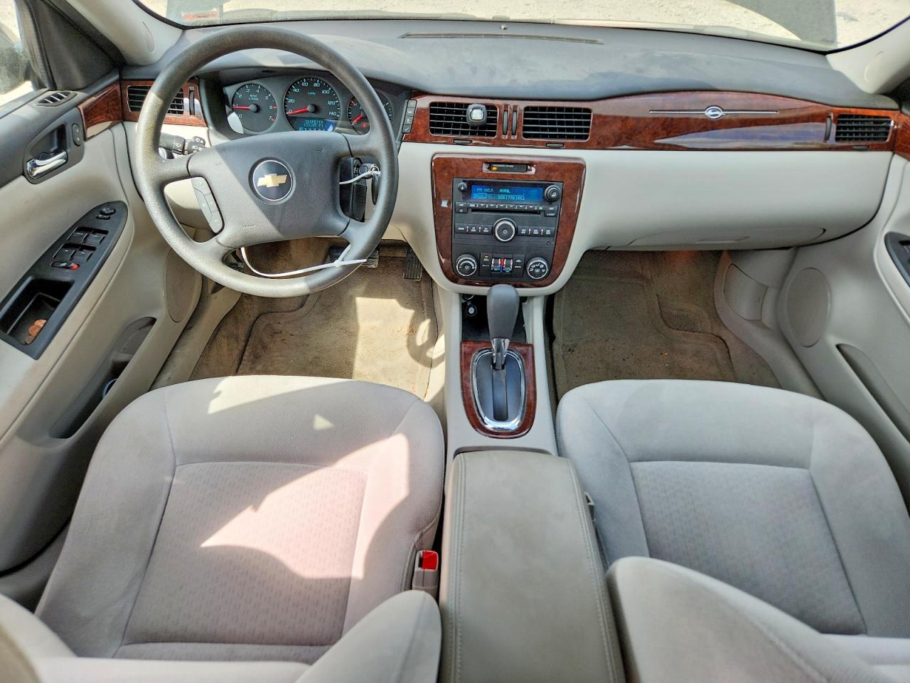 2010 CHEVROLET IMPALA LS photo 15