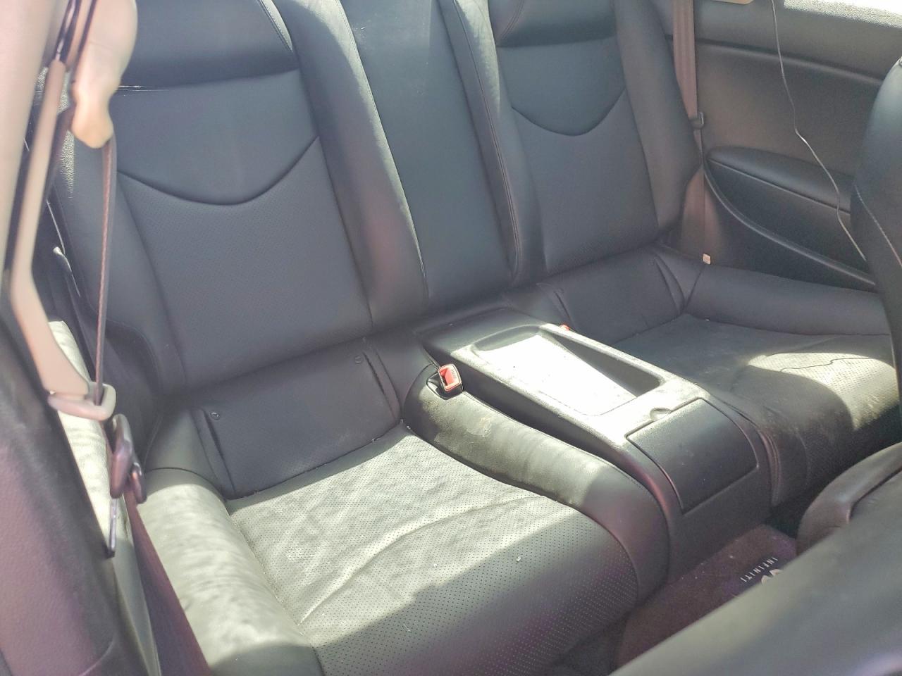 2012 INFINITI G37 COUPE BASE photo 19