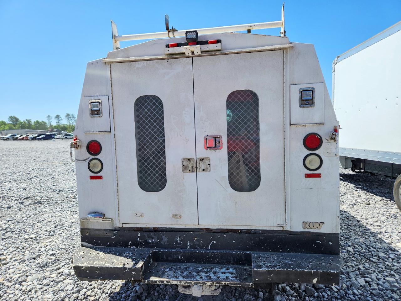 2005 FORD ECONOLINE E350 SUPER DUTY WAGON photo 6