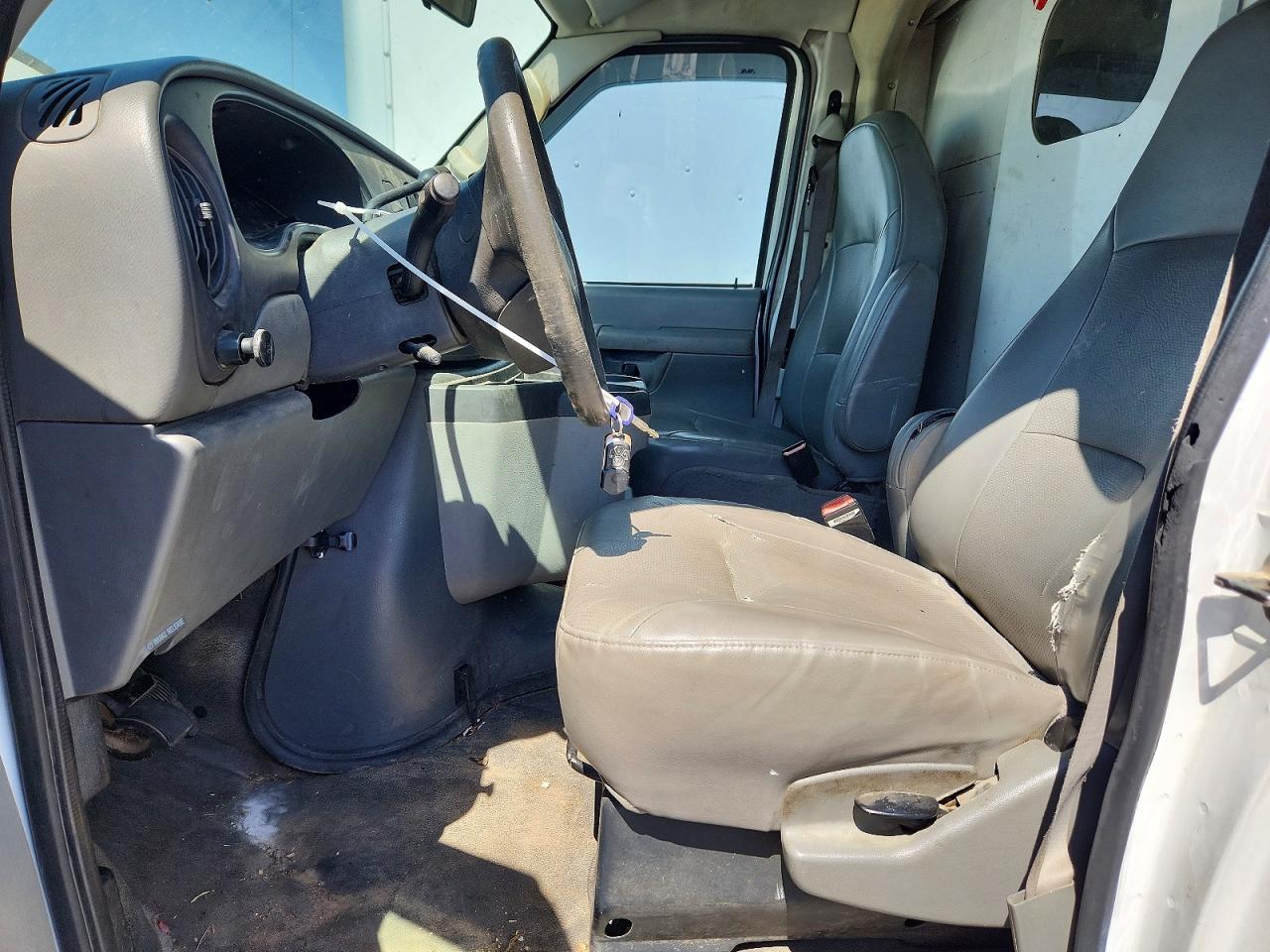 2005 FORD ECONOLINE E350 SUPER DUTY WAGON photo 7