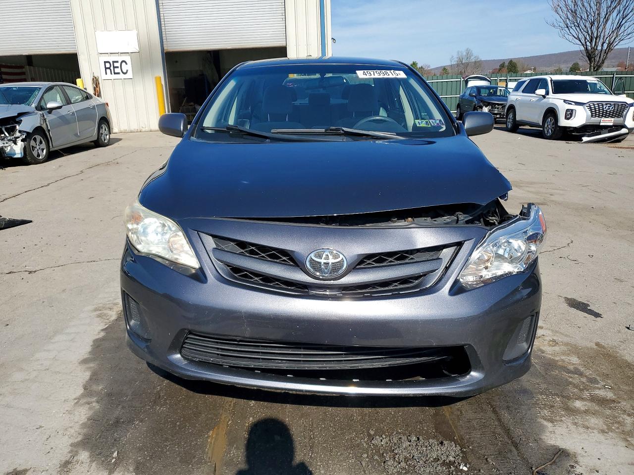 2012 TOYOTA COROLLA LE photo 9