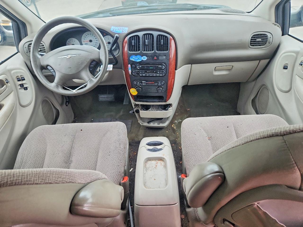 2007 CHRYSLER TOWN & COUNTRY LX photo 22