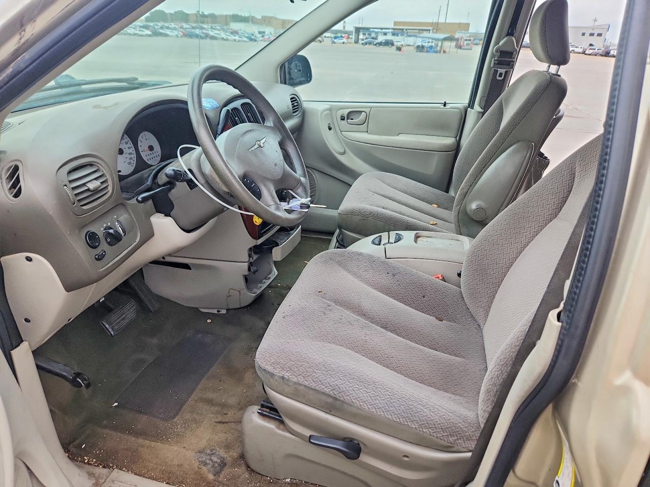 2007 CHRYSLER TOWN & COUNTRY LX photo 19