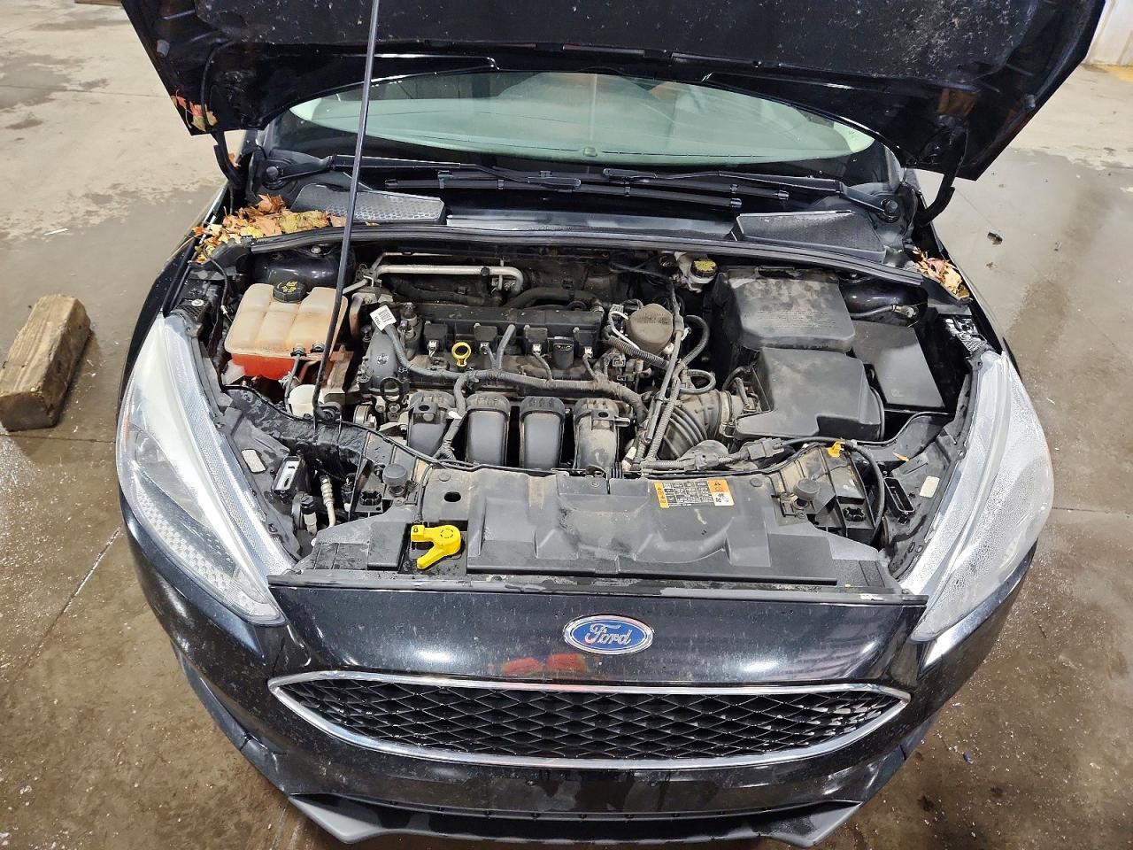 2015 FORD FOCUS SE photo 21