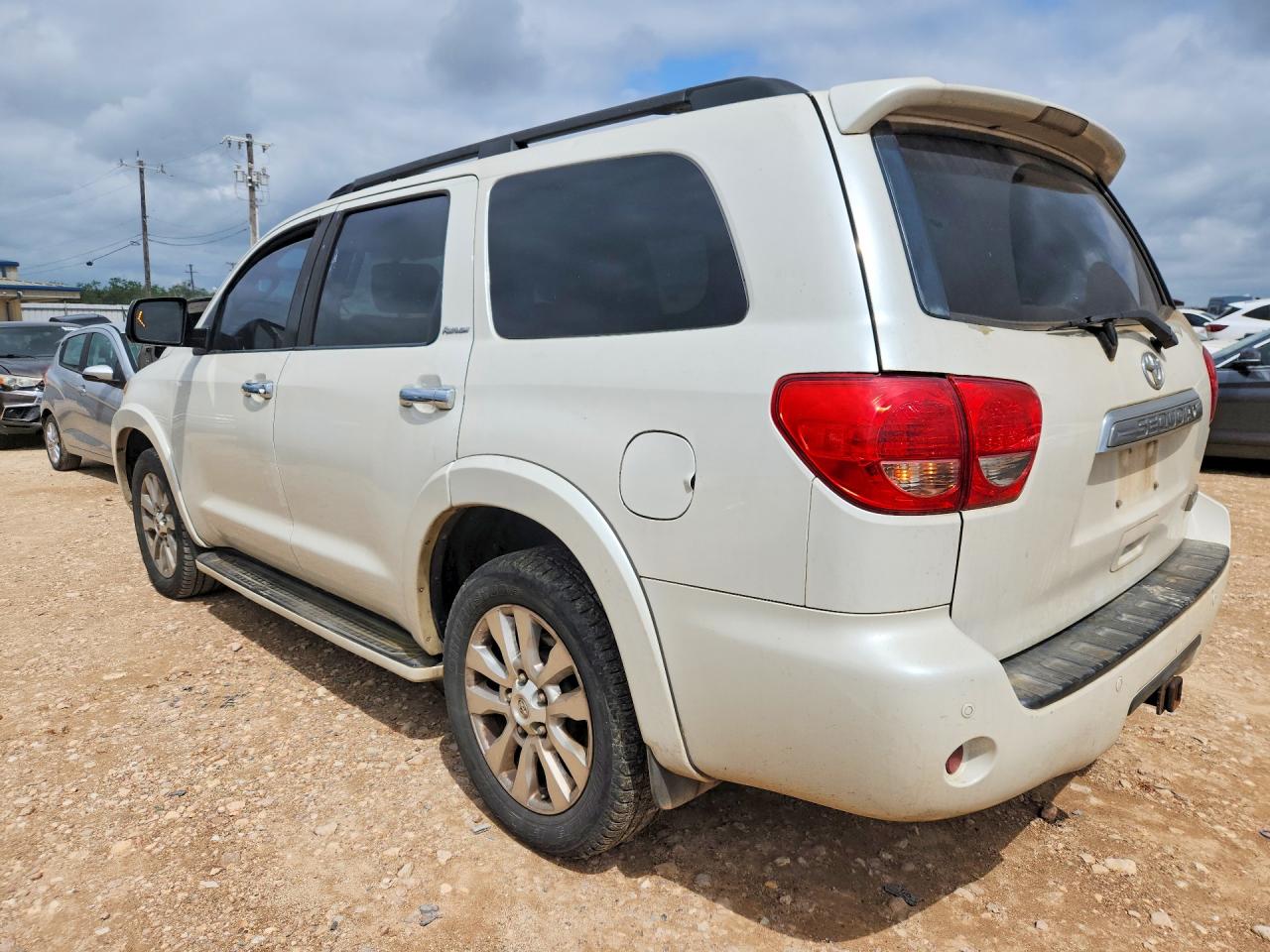 2012 TOYOTA SEQUOIA PLATINUM photo 3