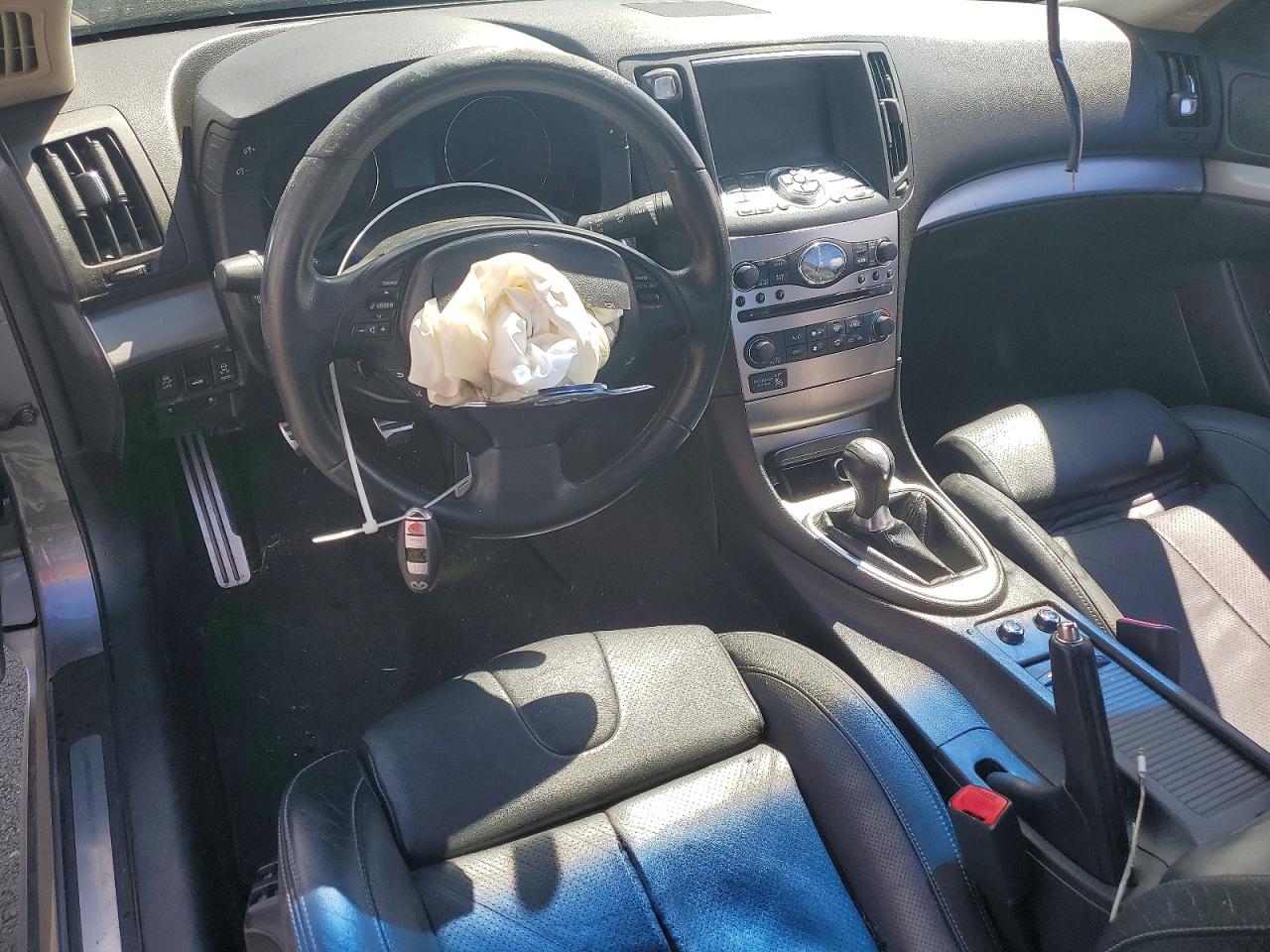 2012 INFINITI G37 COUPE BASE photo 15