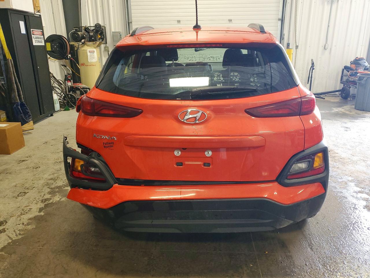 2020 HYUNDAI KONA SE photo 11