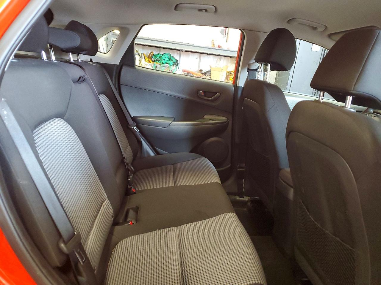 2020 HYUNDAI KONA SE photo 21