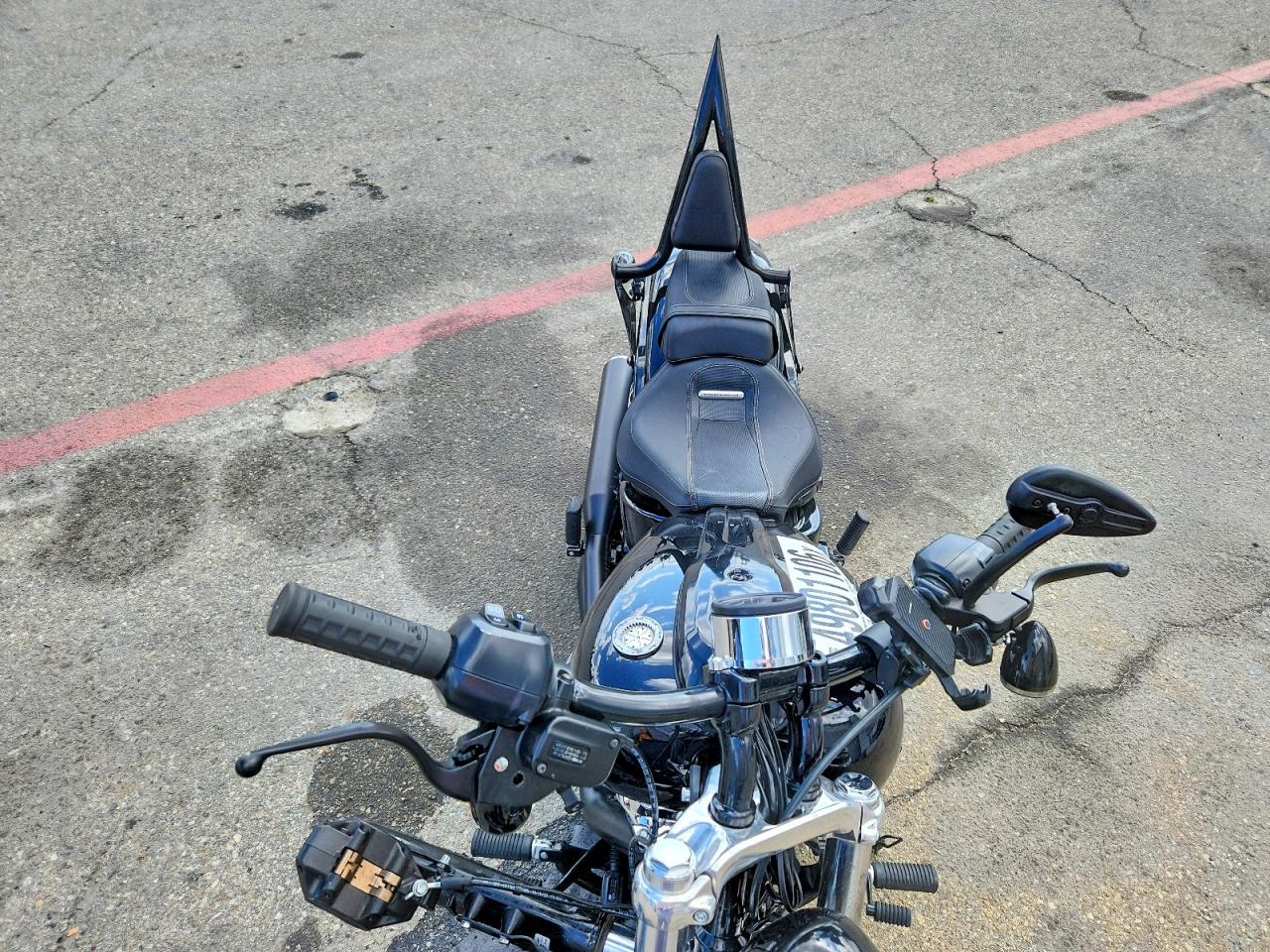 2025 HARLEY-DAVIDSON FXBR photo 5