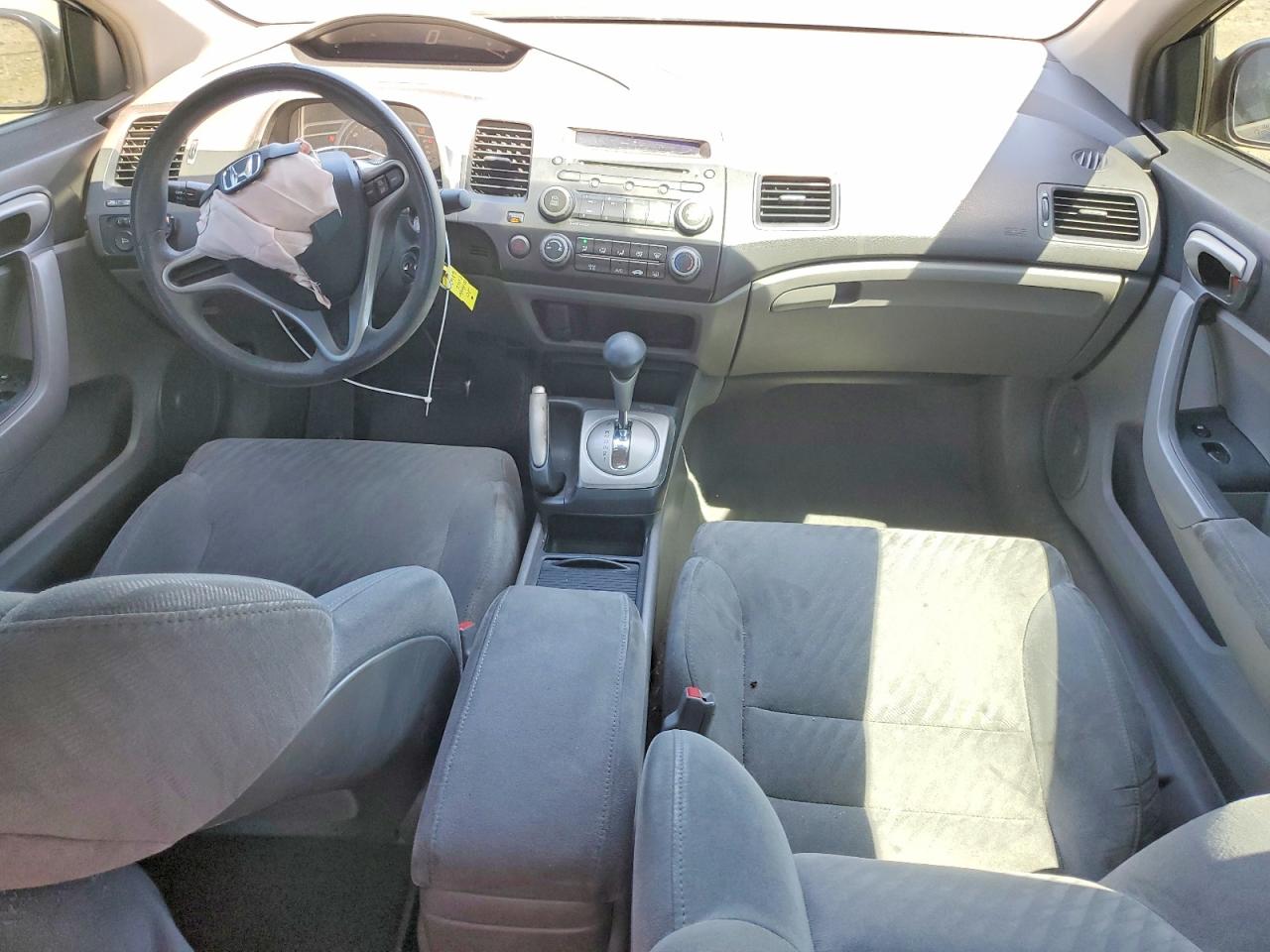 2010 HONDA CIVIC LX photo 15