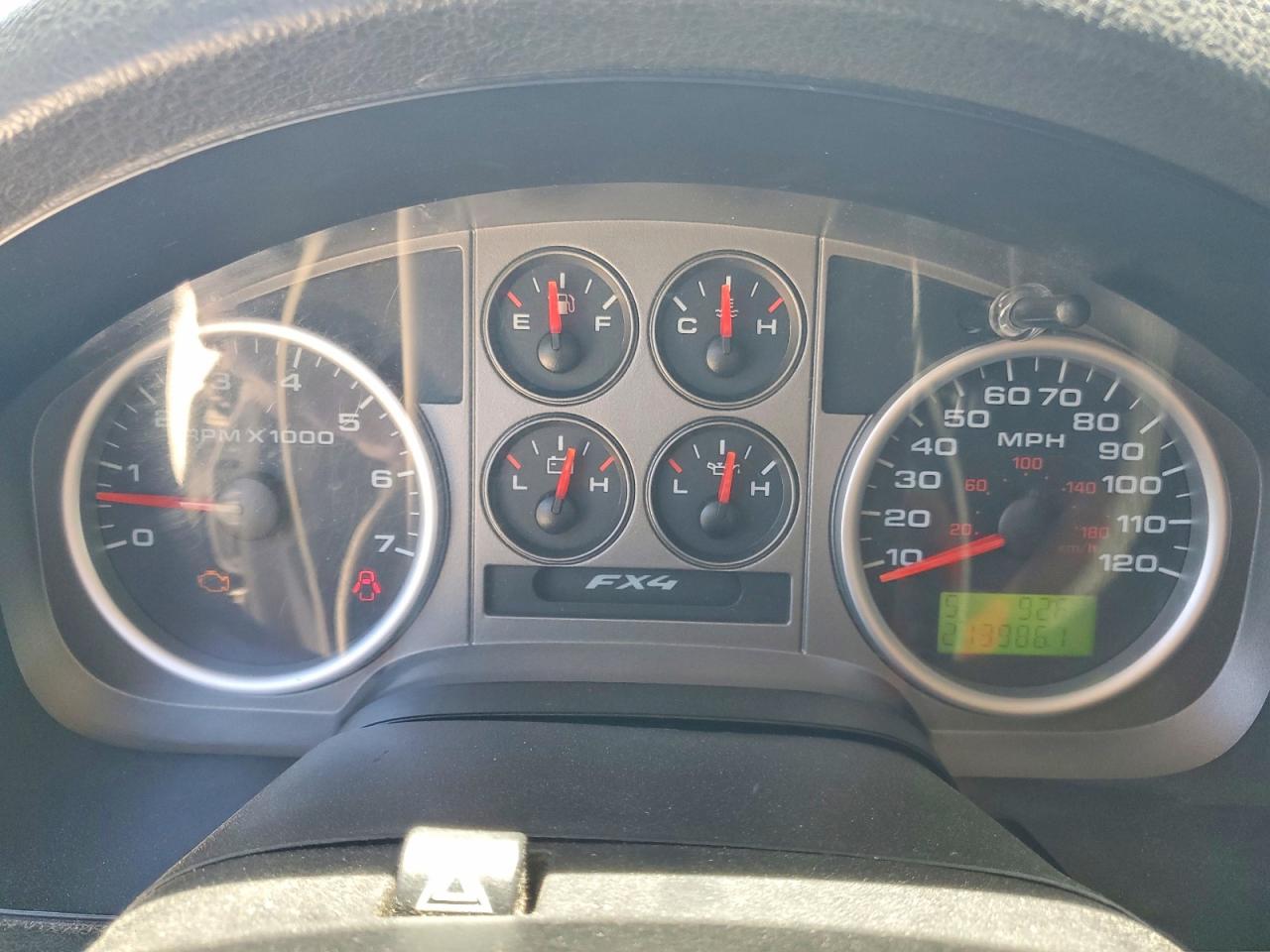 2004 FORD F150 SUPERCREW photo 25