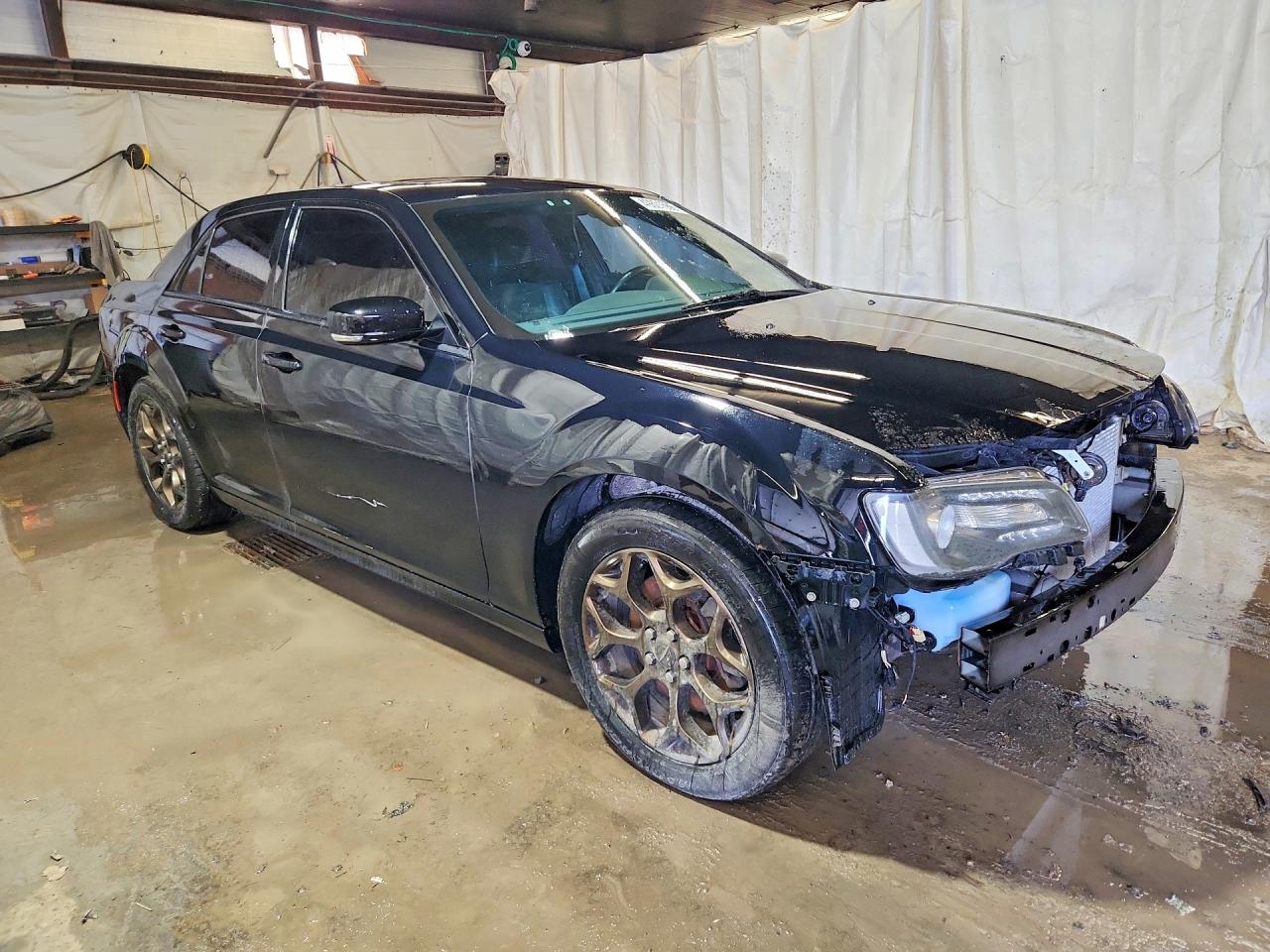 2016 CHRYSLER 300 S photo 4