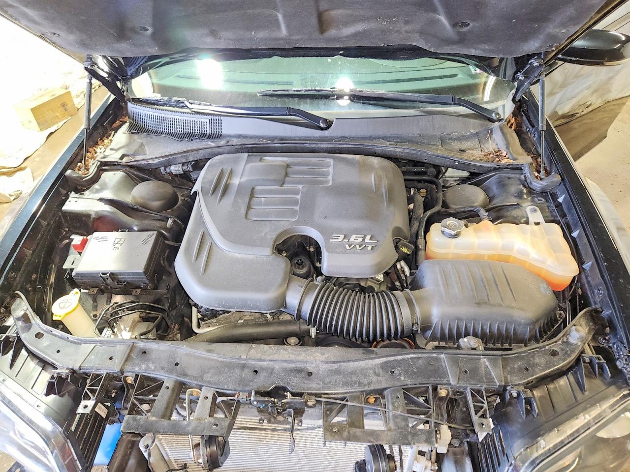 2016 CHRYSLER 300 S photo 11