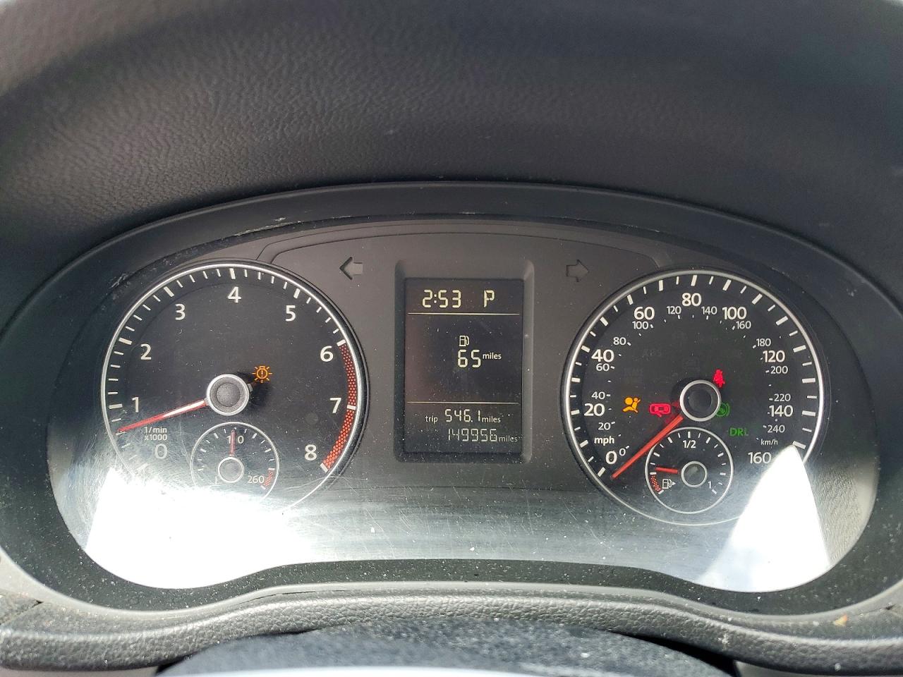 2014 VOLKSWAGEN PASSAT S photo 25