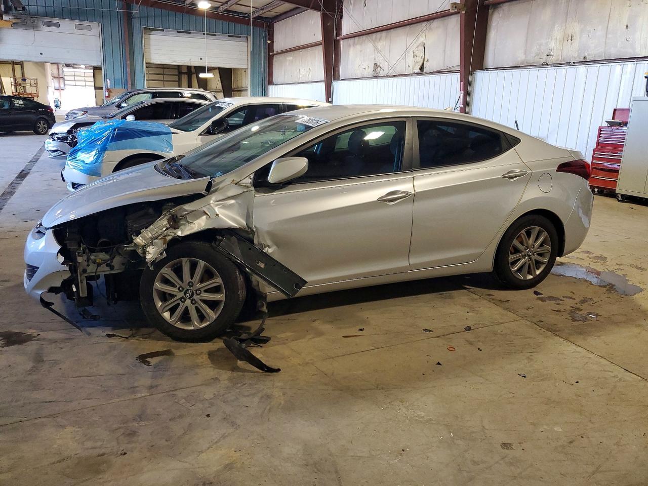 2015 HYUNDAI ELANTRA