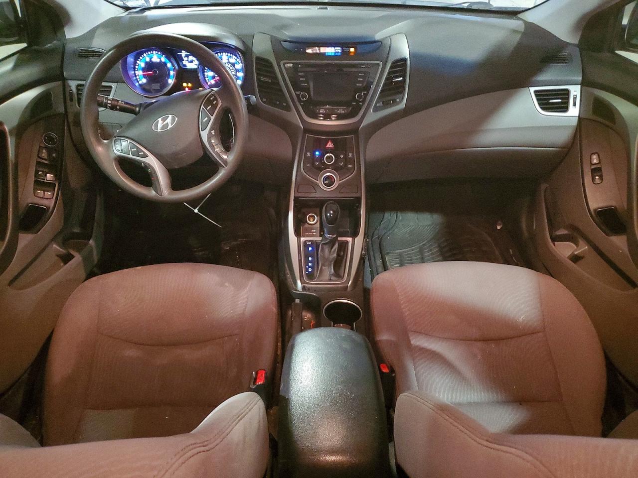 2015 HYUNDAI ELANTRA SE photo 22