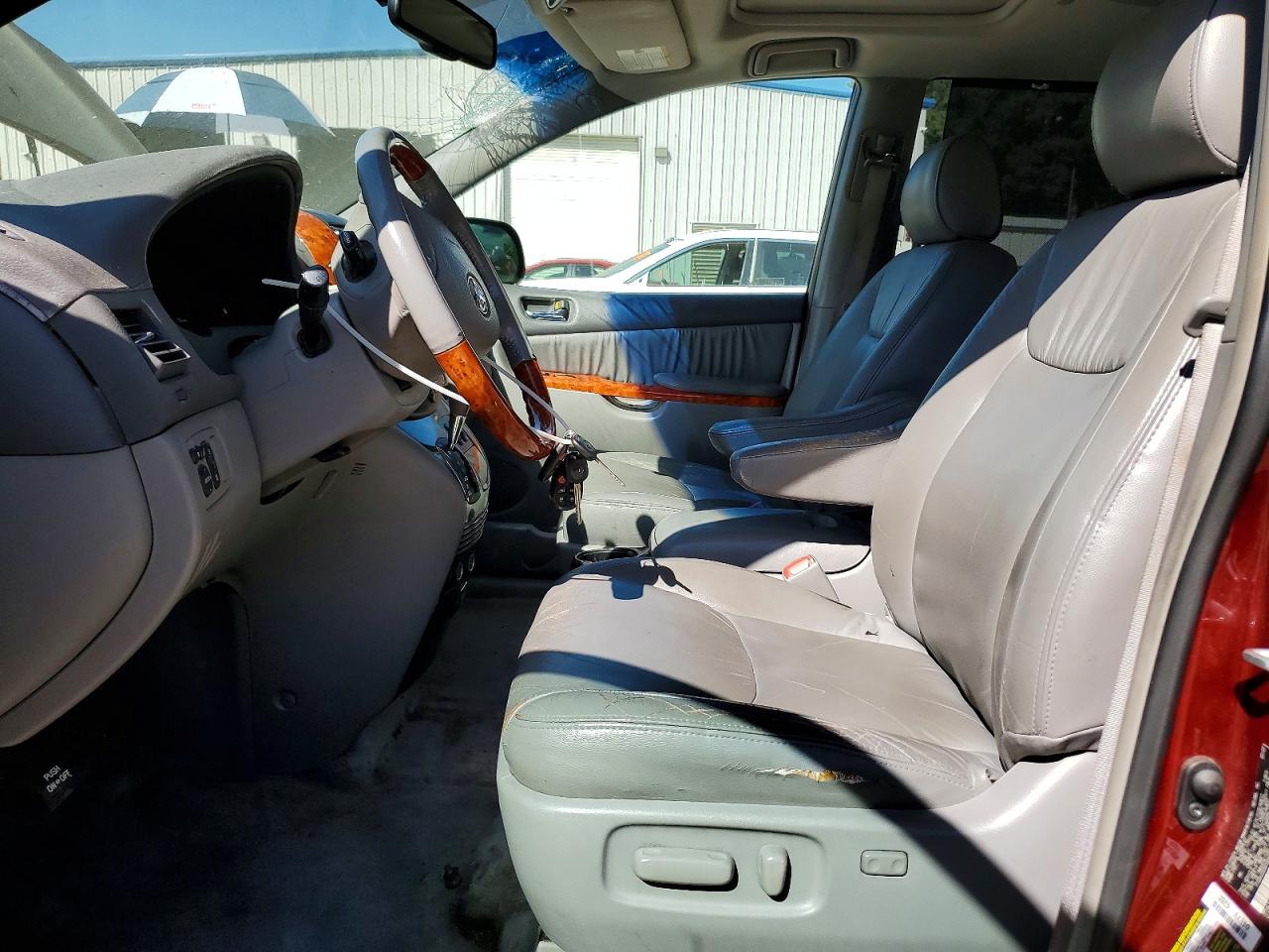 2007 TOYOTA SIENNA XLE LIMITED 7-PASSENGER photo 19