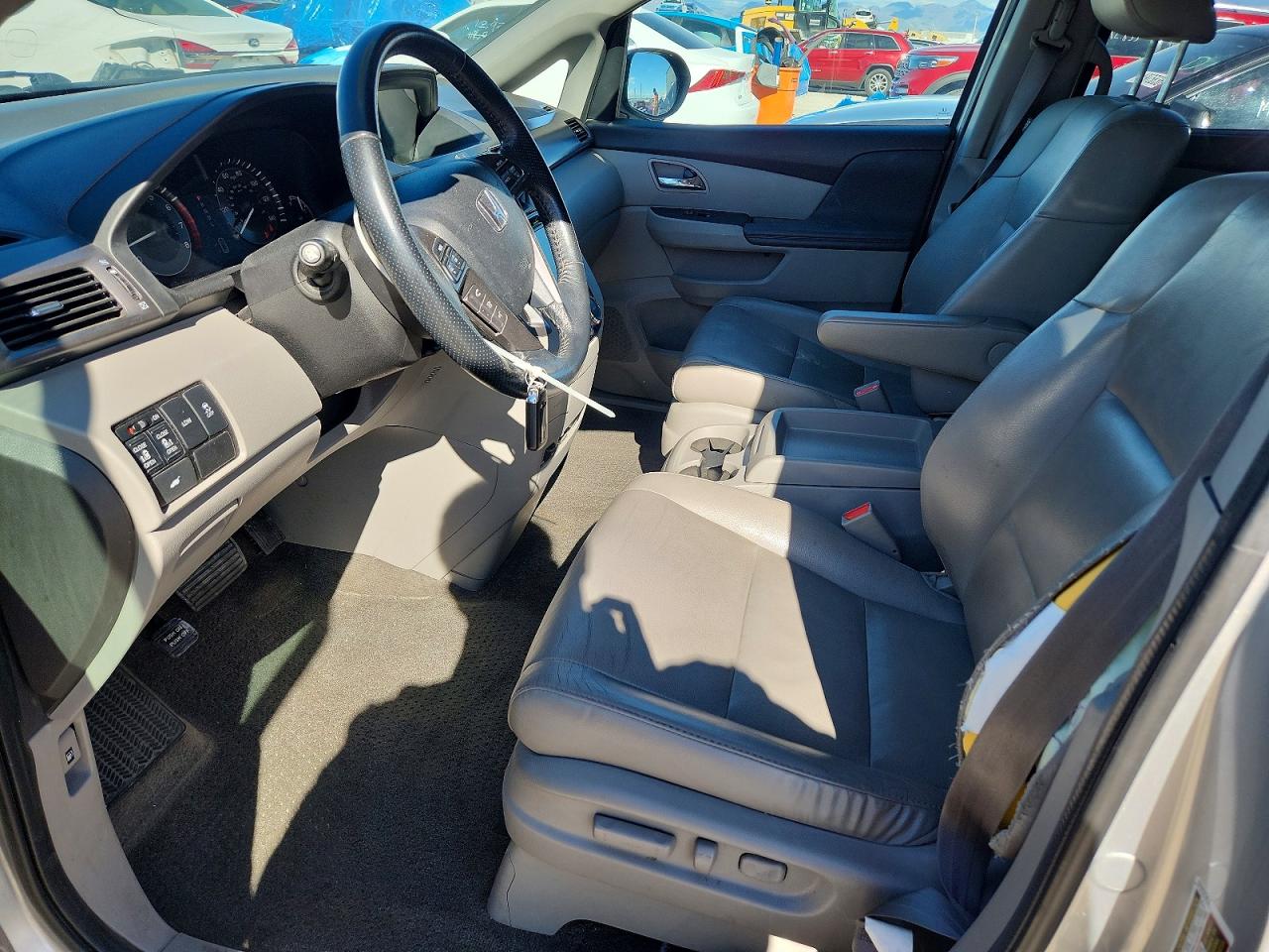 2014 HONDA ODYSSEY EXL photo 19