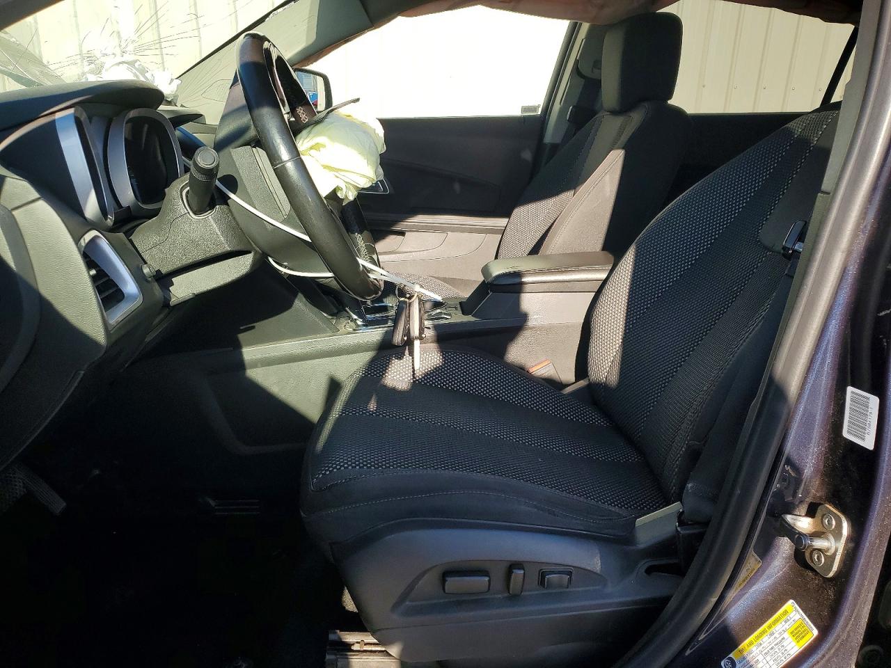 2017 CHEVROLET EQUINOX LT photo 13
