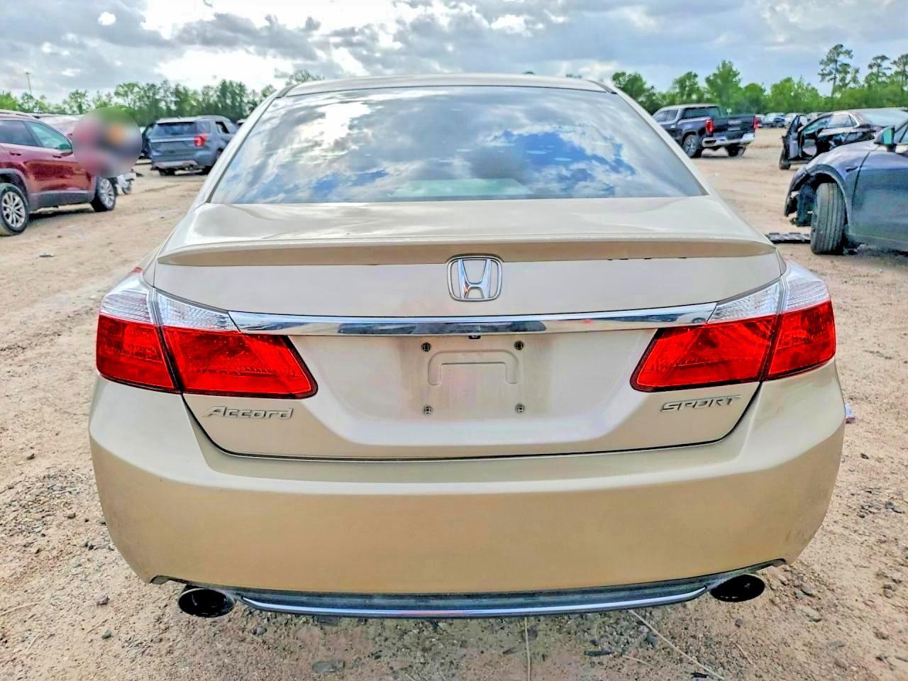 2014 HONDA ACCORD photo 19