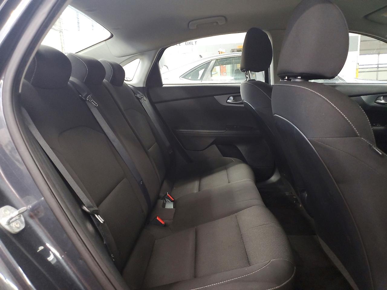 2021 KIA FORTE LXS photo 28