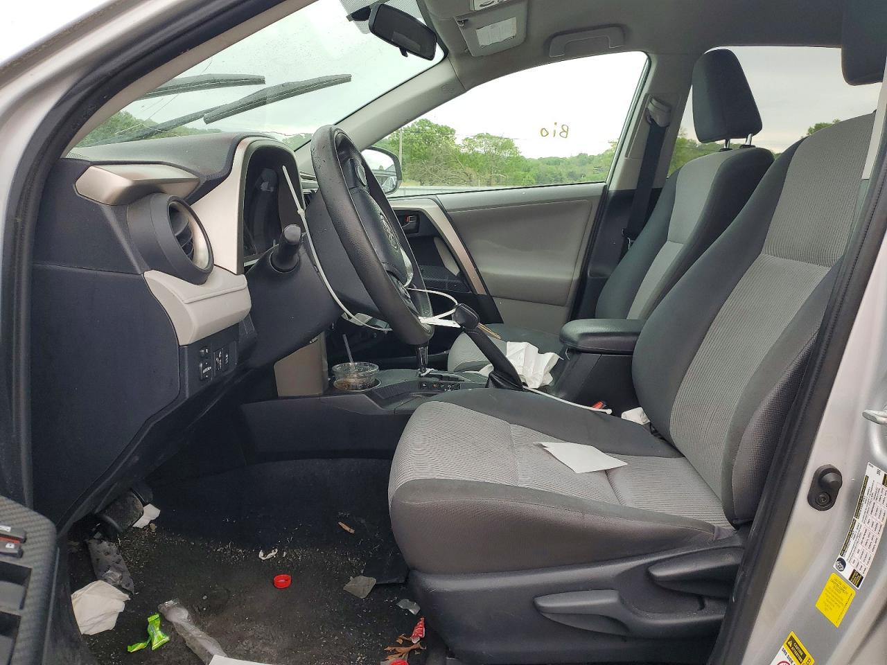 2013 TOYOTA RAV4 LE photo 13