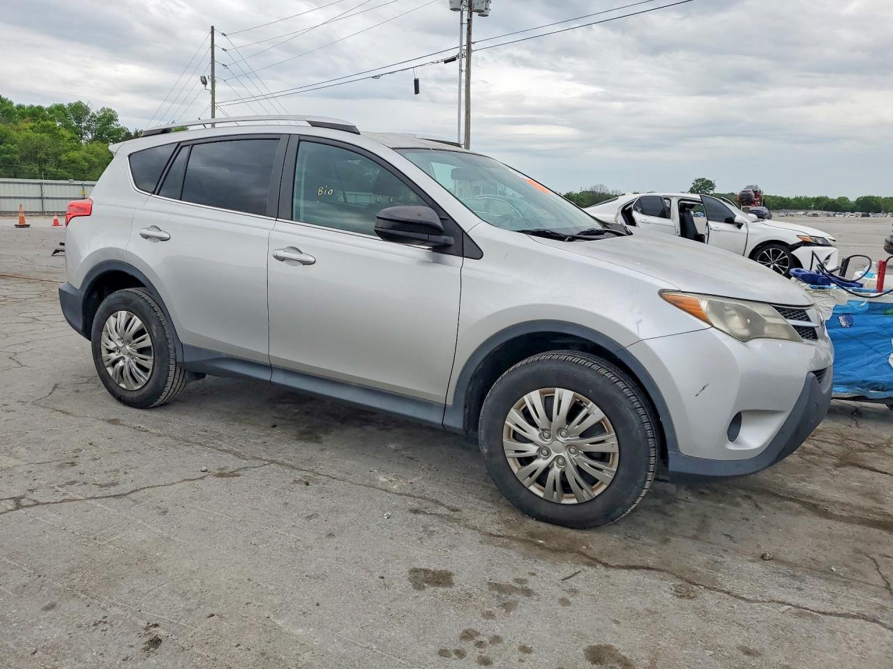 2013 TOYOTA RAV4 LE photo 7