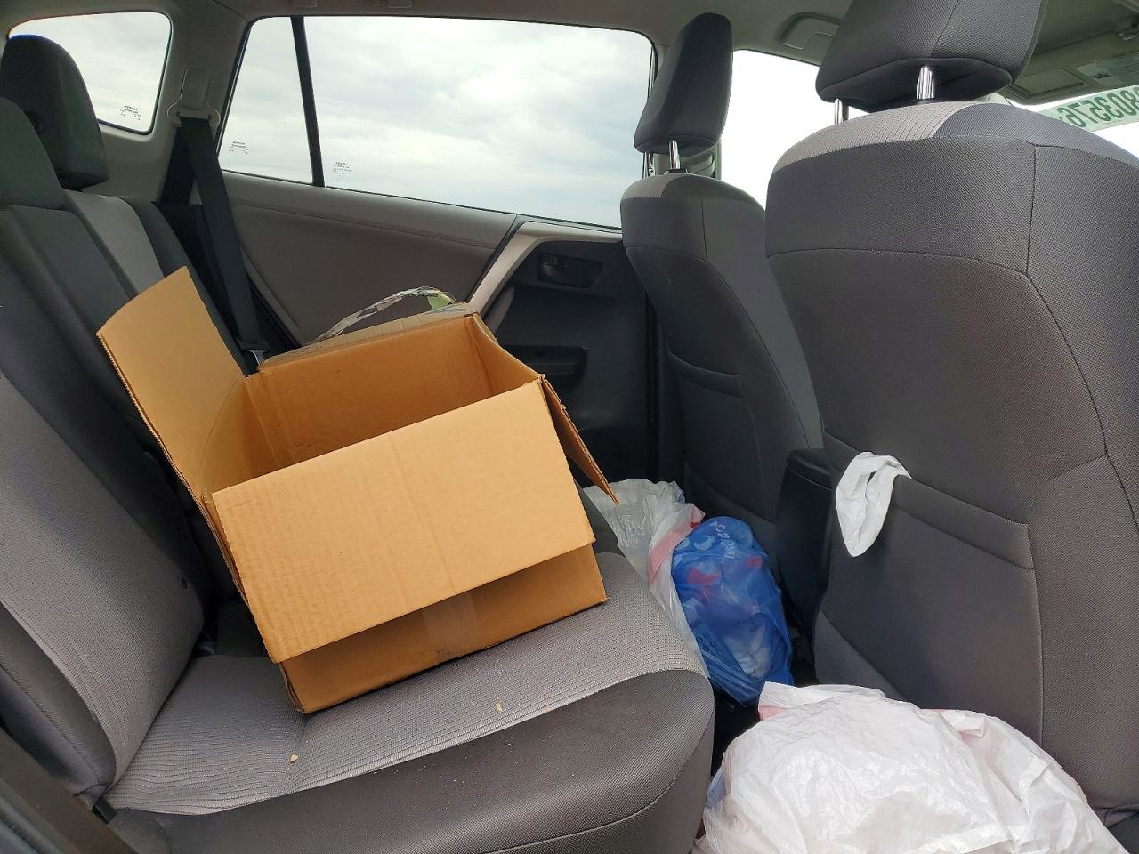 2013 TOYOTA RAV4 LE photo 21