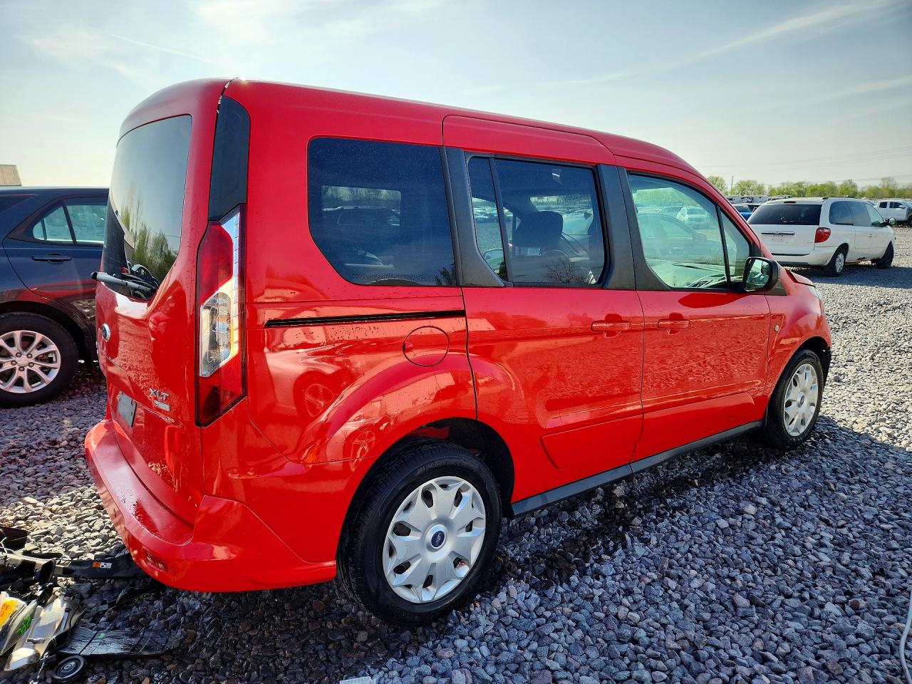 2015 FORD TRANSIT CONNECT XLT photo 5