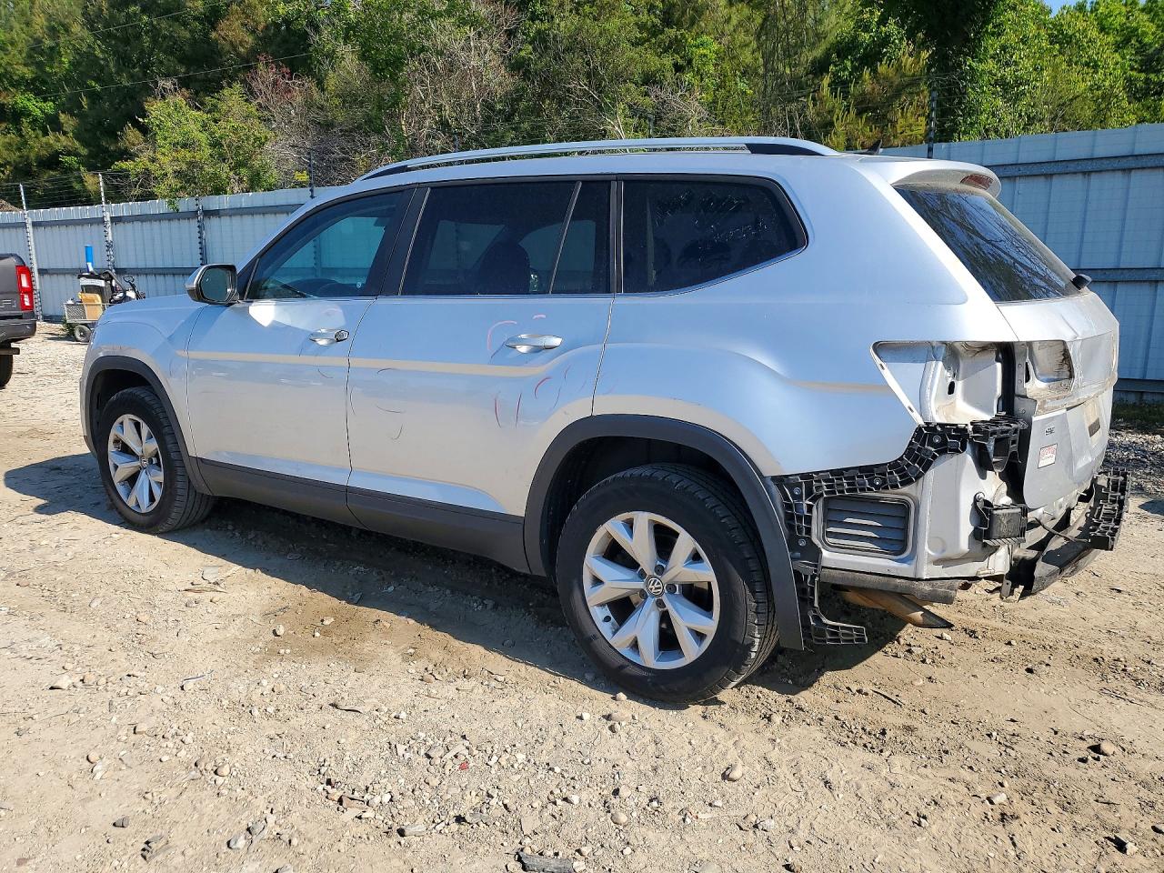 2018 VOLKSWAGEN ATLAS SE photo 2
