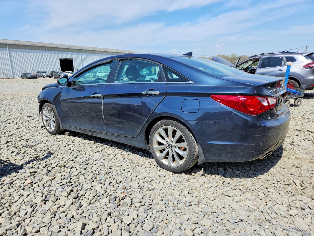 2013 HYUNDAI SONATA SE photo 4