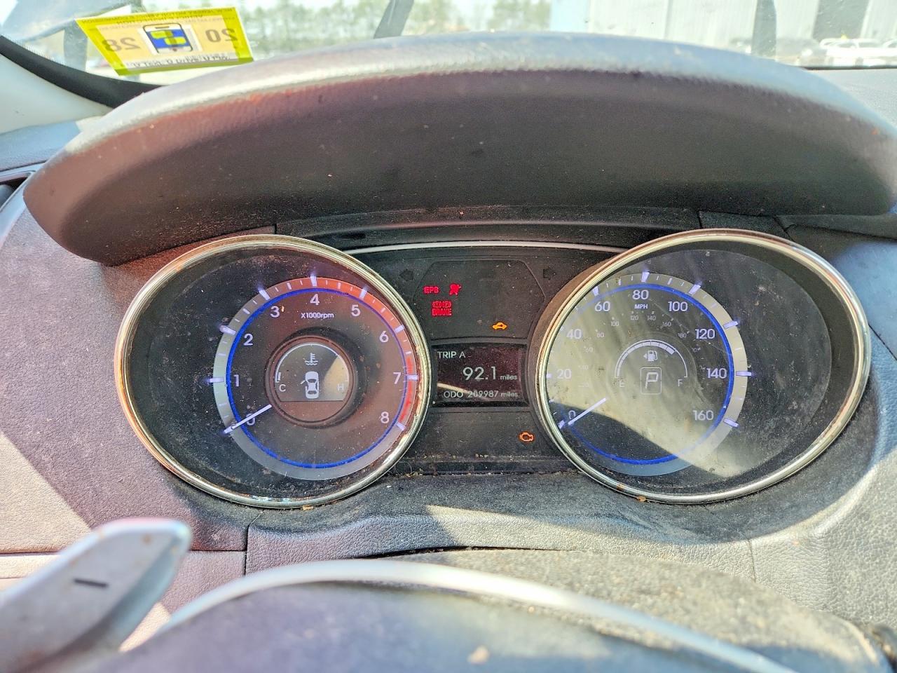 2013 HYUNDAI SONATA SE photo 25