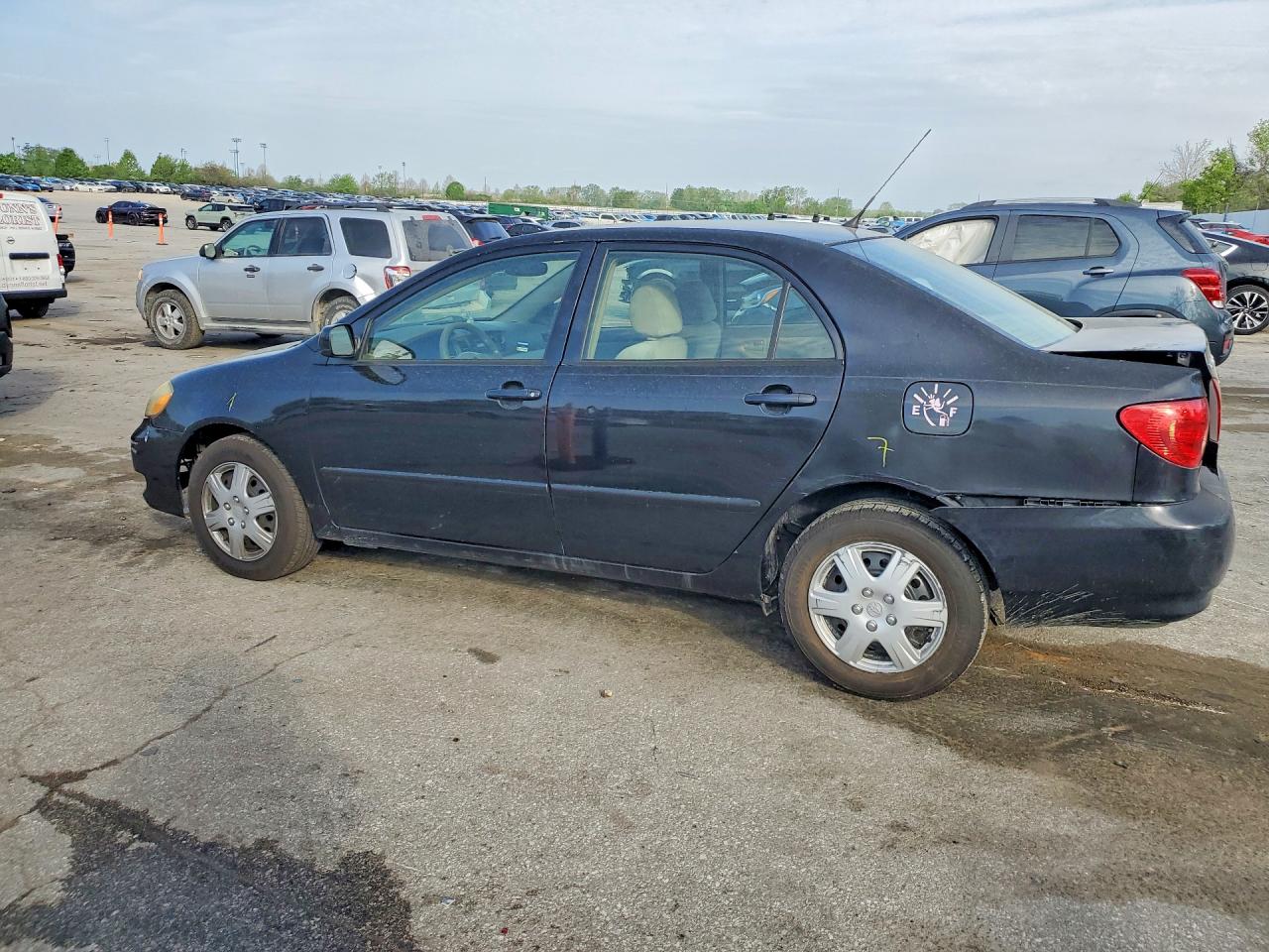 2007 TOYOTA COROLLA LE photo 3