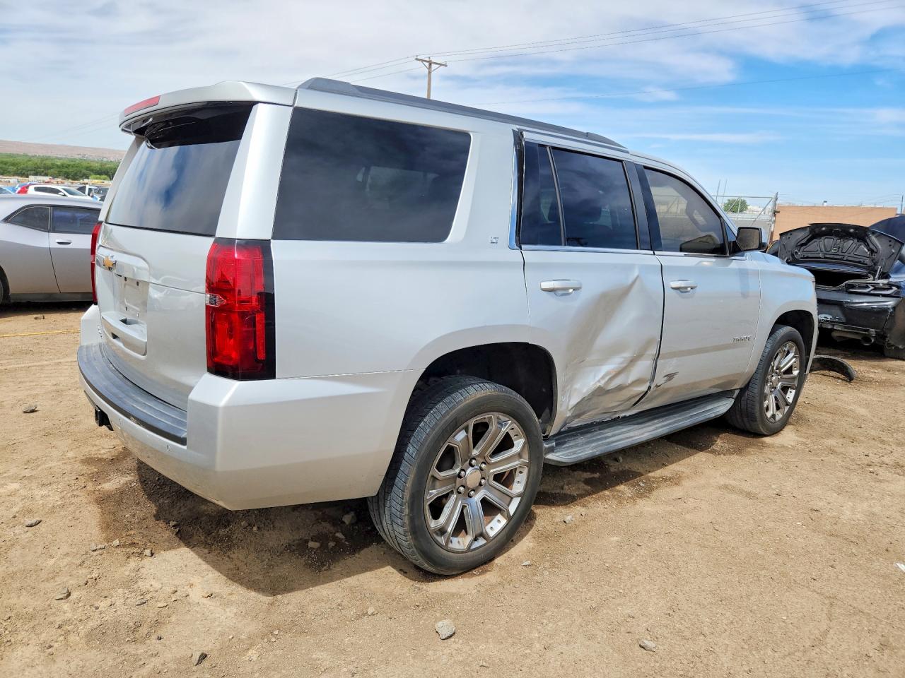 2017 CHEVROLET TAHOE C1500 LT photo 5